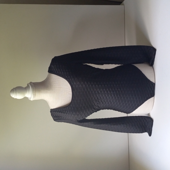 BODYSUIT BACKLESS SCOOP BRAND Super Cute Design NEW! - Picture 2 of 8